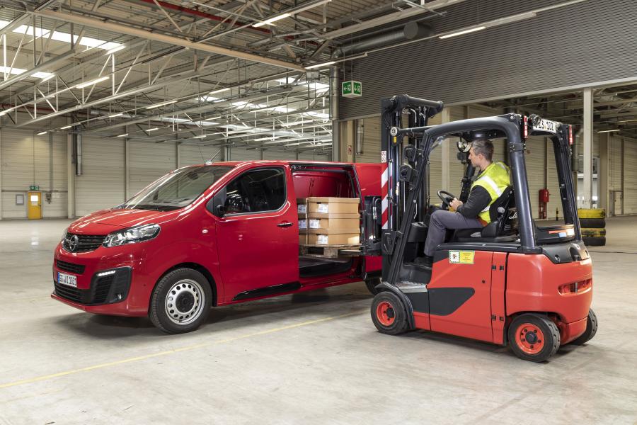  Opel Vivaro L 2019 года  (фото 6 из 7)